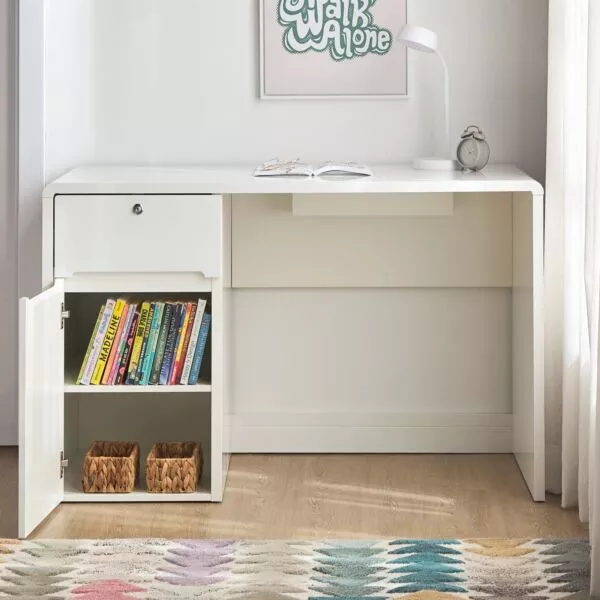 مكتب دراسة للأطفال إيدن - ابيض