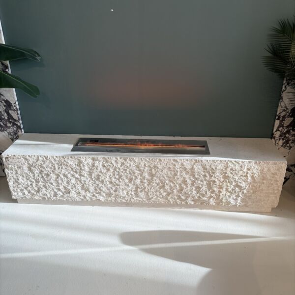 مدفأة حجريه مع جهاز بخار وورم حجر طبيعي وحديد