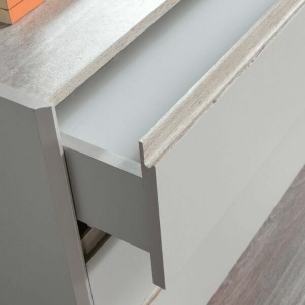 طاولة تزيين تيراكيا