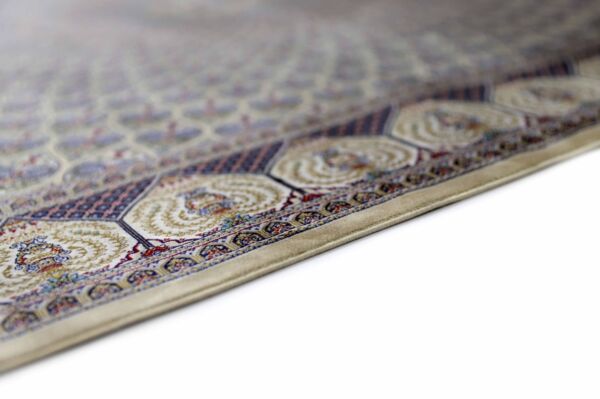 سجاد كلاسيك حرير لوليا تركي - اخضر وبيج