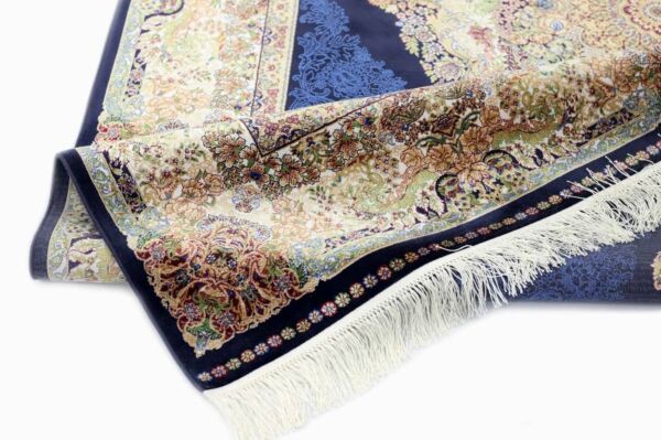 سجاد كلاسيك سوبر بابل حرير تركي - بيج وازرق