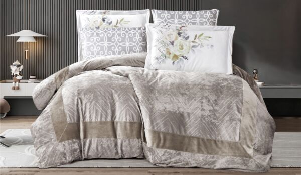 طقم لحاف كينج فيلروز مخمل 6 قطع - بني فاتح