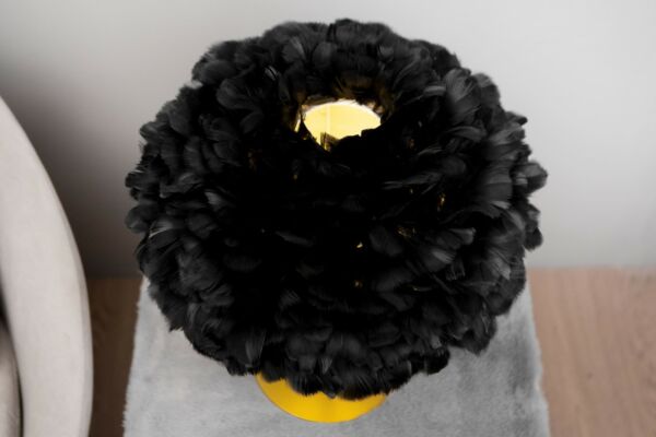 أبجورة طاولة مودرن ريش أسود