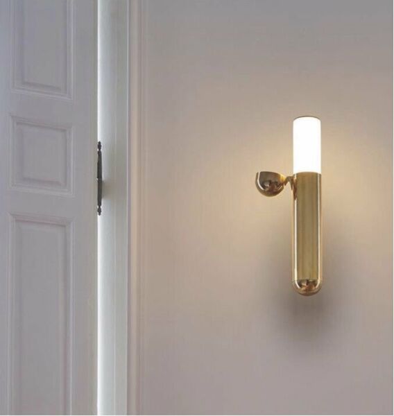 إضاءة جدارية وندلامب