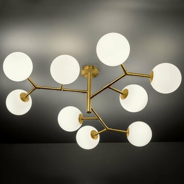 ثريا كاندان - ابيض وذهبي