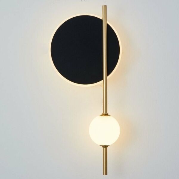 إضاءة جدارية ريكي