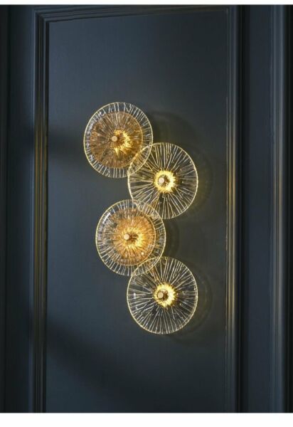 إضاءة جدارية سبارك ديسك 