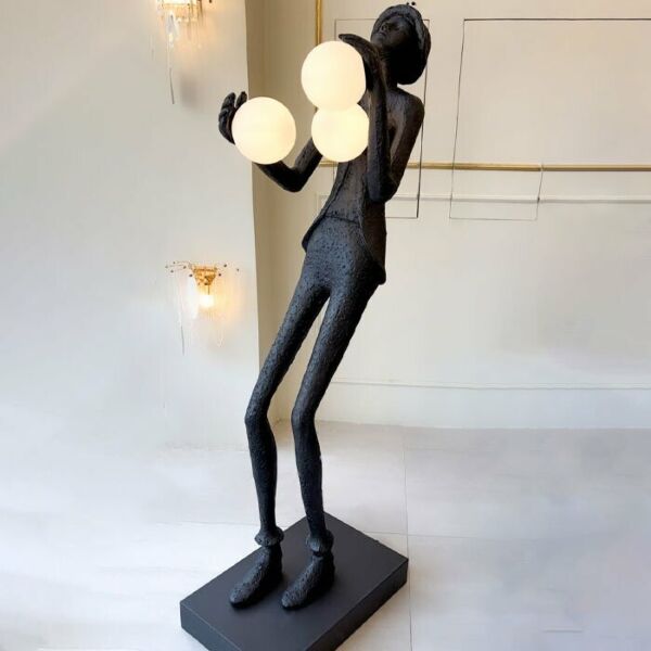 ستاند هيومان بلاك