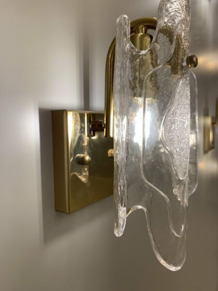 إضاءة جدارية كولومبيا - ذهبي