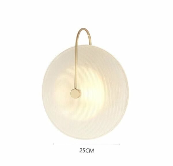 إضاءة جدارية براس نيكول - ذهبي