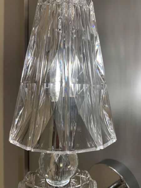 إضاءة جدارية آيلا - فضي