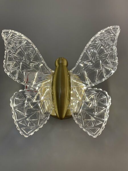إضاءة جدارية الفراشة الذهبية - ذهبي