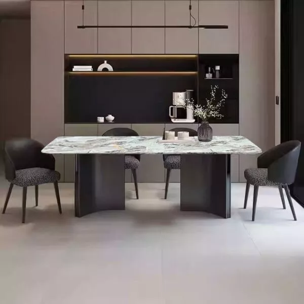 طاولة طعام ل 8 اشخاص رالسي