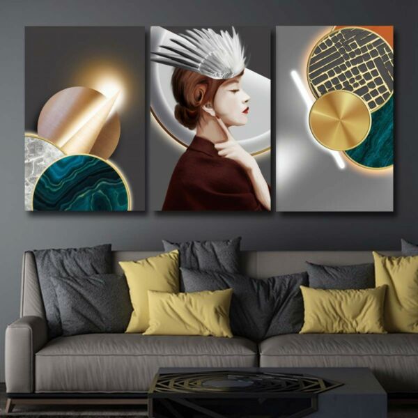 لوحة جدارية فنية بتصميم إمراة ميلينا - ثلاث قطع  - مقاس 120x60 سم