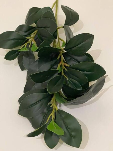 زهر صناعي غصن ماجنوليا - اخضر