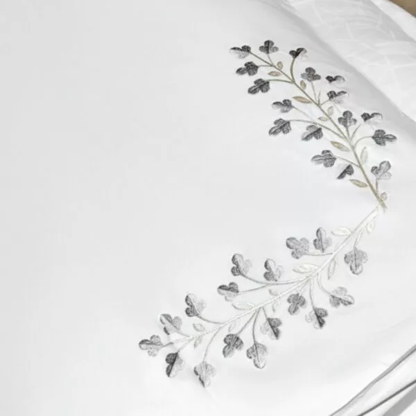 طقم غطاء سرير 600 غرزة 6 قطع دوفيه كاكتس - أبيض