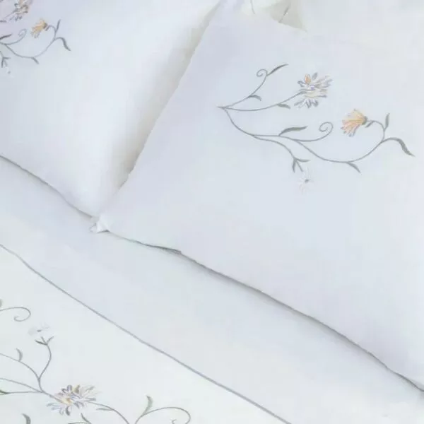 طقم غطاء سرير 600 غرزة 6 قطع ستايل فلاور - ابيض
