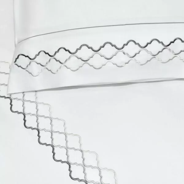 طقم غطاء سرير 200 غرزة 6 قطع واير - ابيض