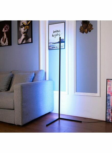 مصباح ارضي بيلر