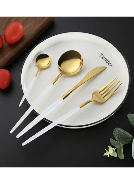 طقم أدوات مائدة من الستانلس ستيل