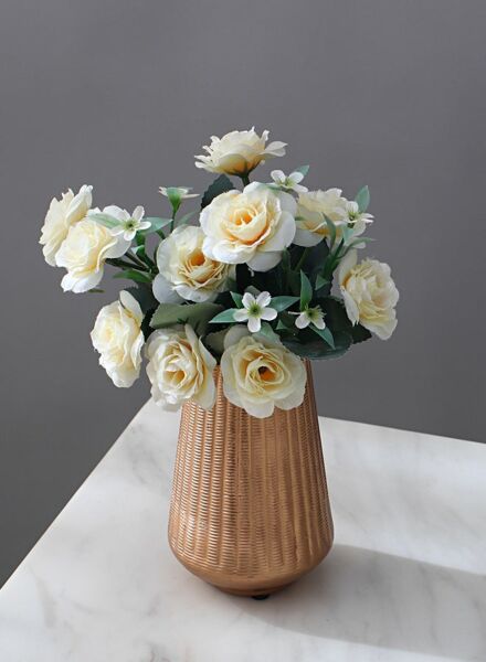 فازة زهور سيراميك إبداعية