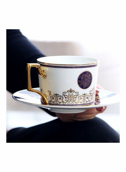 فنجان قهوة تركية مع الصحن - متعدد الالوان