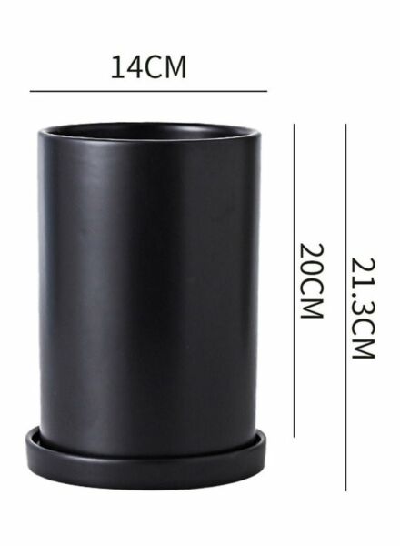 مركن زرع مع صينية لون أسود