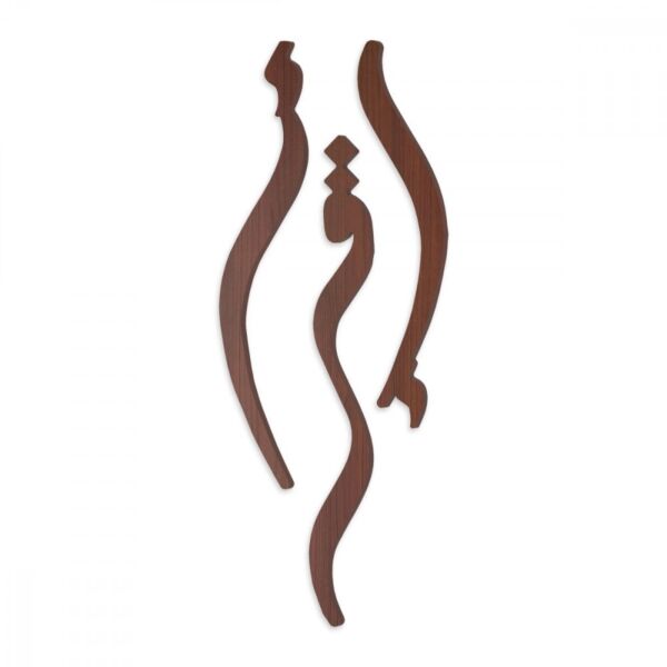 منحوتة خشبية بتصميم إقرأ