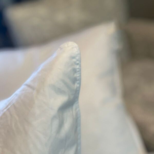 خدادية من الريش الطبيعي زويا 55x55