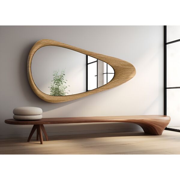 مرأة بأطار خشبي نورسين مياسين