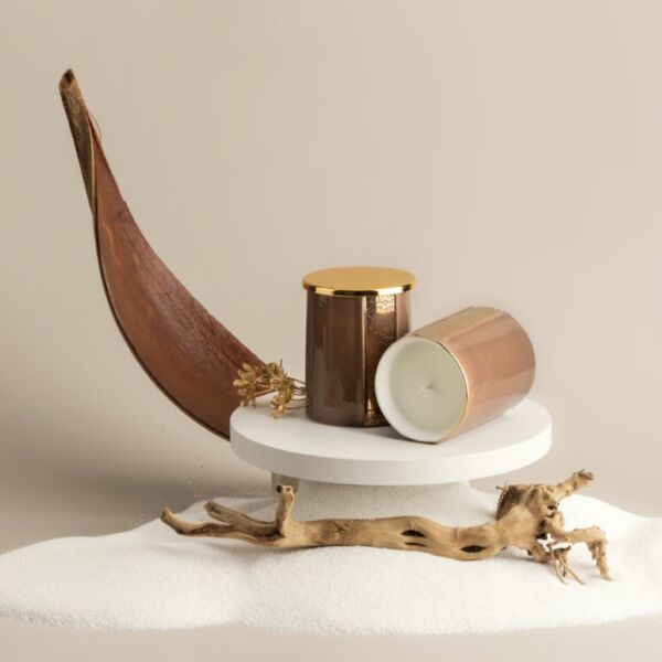 حامل شموع متوسط سانا من نور - بني