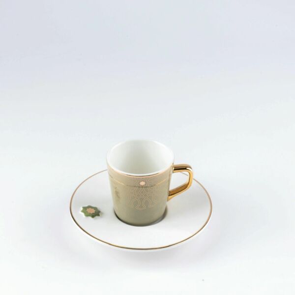 طقم قهوة تركية من أصالة 12 قطعة - أخضر وذهبي