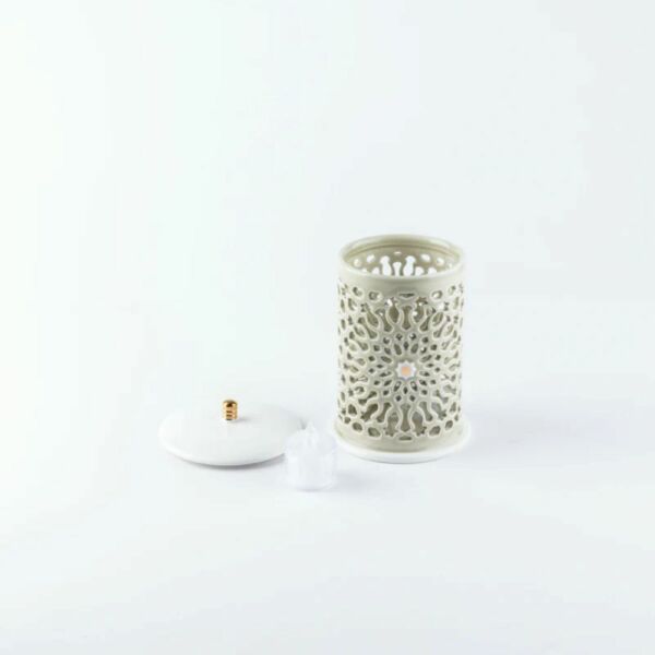 شمعدان الكتروني حجم صغير من أصالة - بيج وذهبي