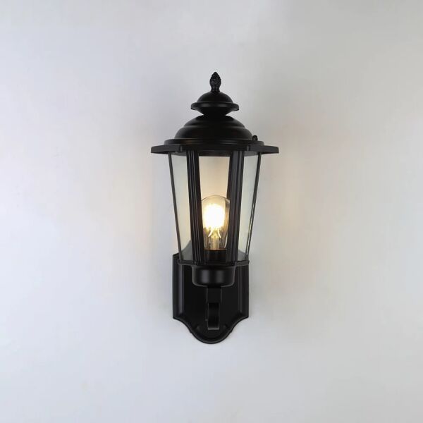 فانوس جداري للإضاءة الخارجية - اسود