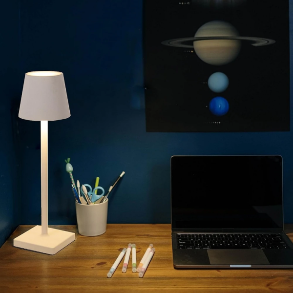 ابجورة طاولة بطارية بدون أسلاك - ابيض