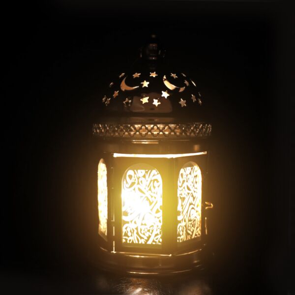 فانوس رمضان بيتير استيل لون ذهبي باضاءه LED صوت