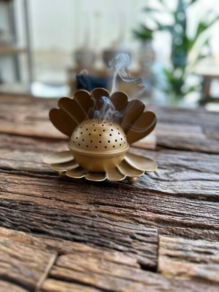 مبخرة اللؤلؤة - ذهبي 