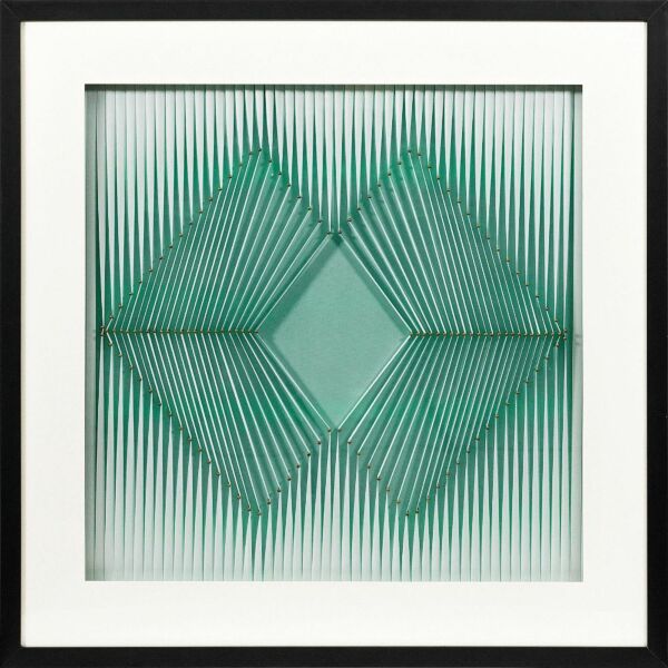 لوحة جدارية مسامير و حبال تويتل - اخضر فاتح