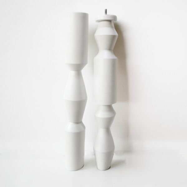 عمود ديكور خشبي ريا - ابيض