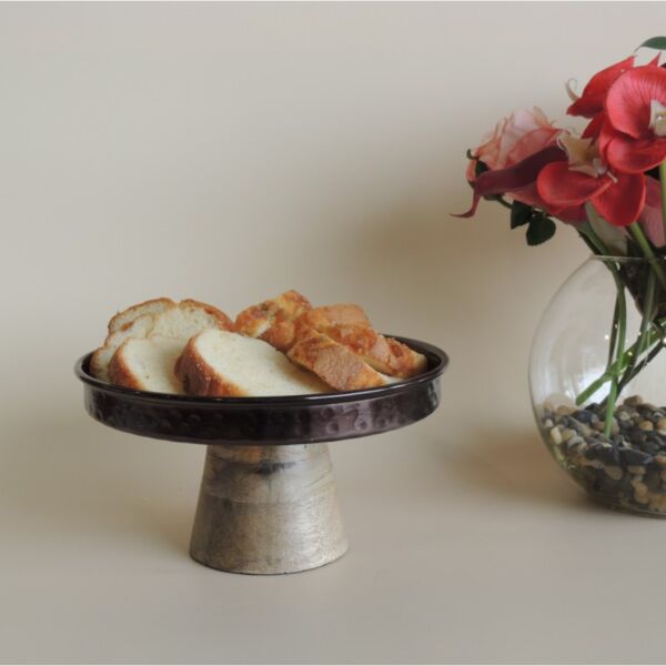 وعاء تقديم بقاعدة مرتفعة رايليس - صغير - أسود