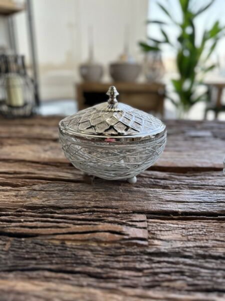 زبدية نيست مانا بغطاء وسط-رمادي