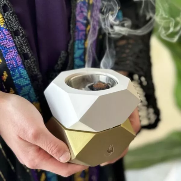 مبخرة أزهى - لون ذهبي وأبيض