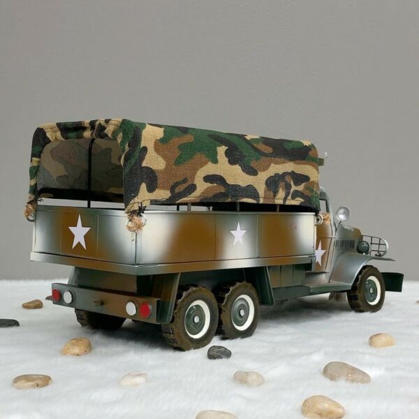 ديكور شاحنة عسكرية حديد فايا - متعدد الألوان