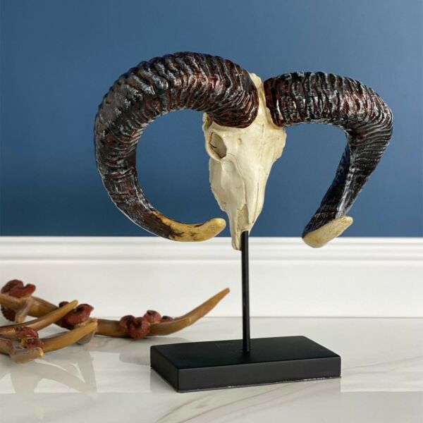 ديكور رأس الجدي سيراميك