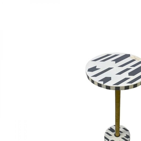 طاولة خدمة ماني