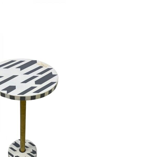 طاولة خدمة ماني