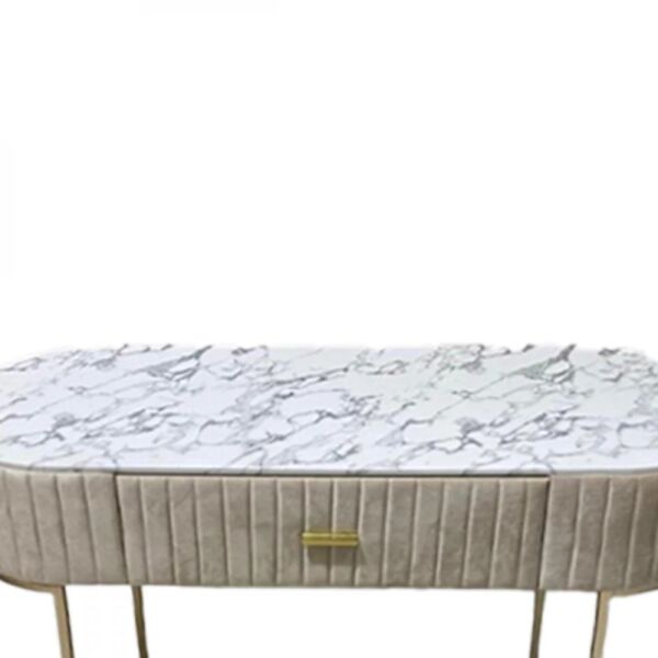 كونسول ايلي