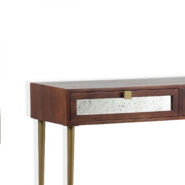 كونسول كانيا