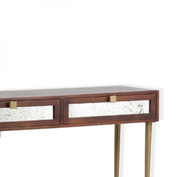 كونسول كانيا