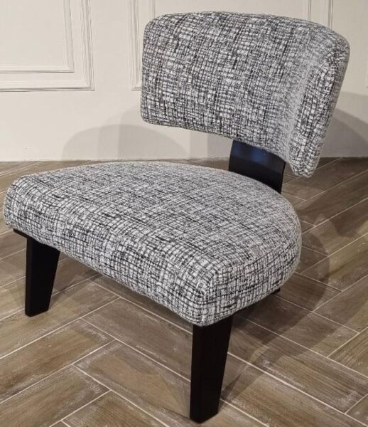 كرسي مفرد طاير